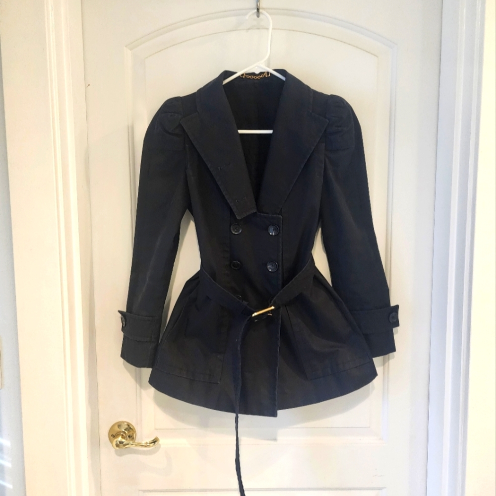 Belted Gucci Trench Coat Size 40